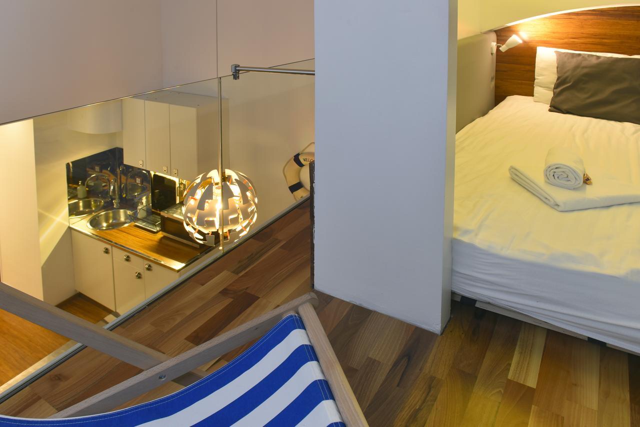 Walk Inn Vaci 42 Budapest Exterior photo