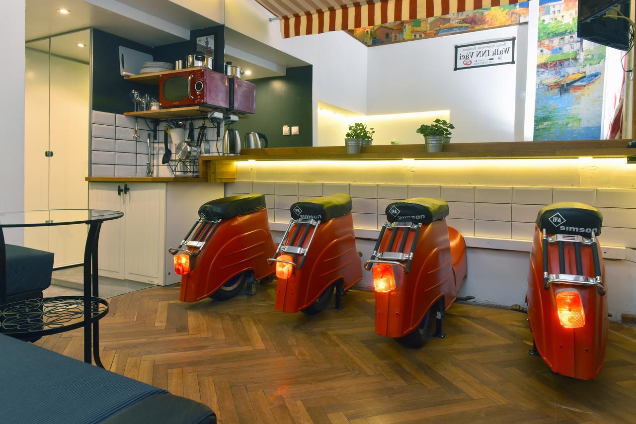 Walk Inn Vaci 42 Budapest Exterior photo